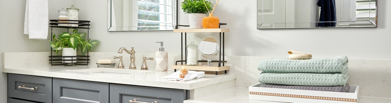 Bathroom with towels, bath accessories, and decor from pOpshelf.