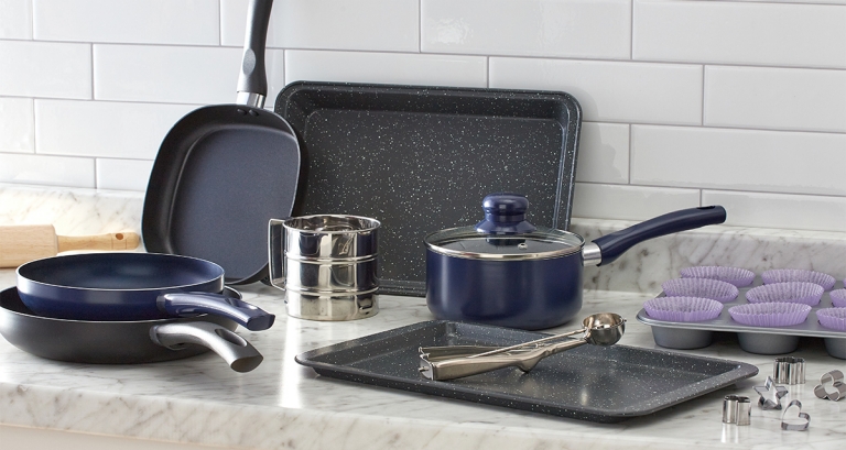 cookware & bakeware