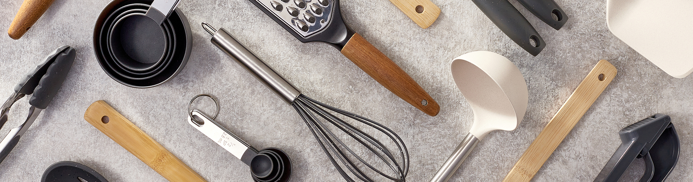 Expandable colander $11+, Mueller Pro series chopper $23+, Wooden food  display stand $14+