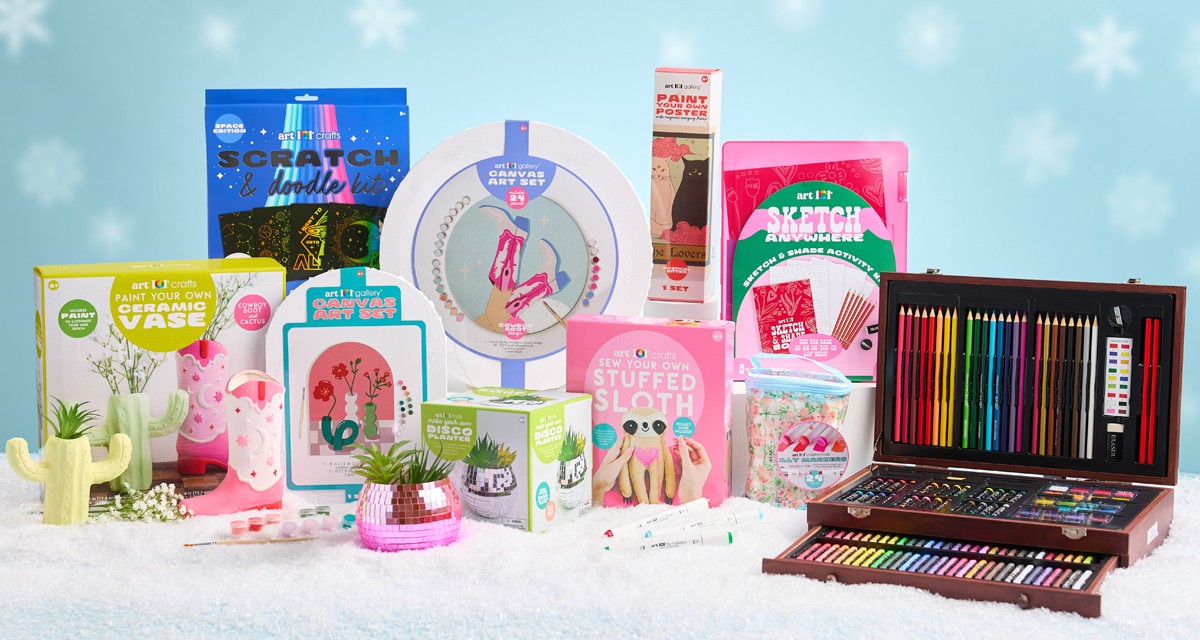 Gifts for the artist & crafter from pOpshelf: canvas art sets, artists' set, markers, paint sets & more.