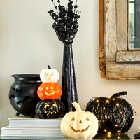 Halloween Tabletop Decor