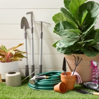 Gardening Tools & Accessories