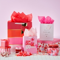 Valentine's Day Gift Bags, Boxes & Bows
