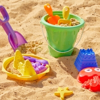 Beach & Sand Toys 